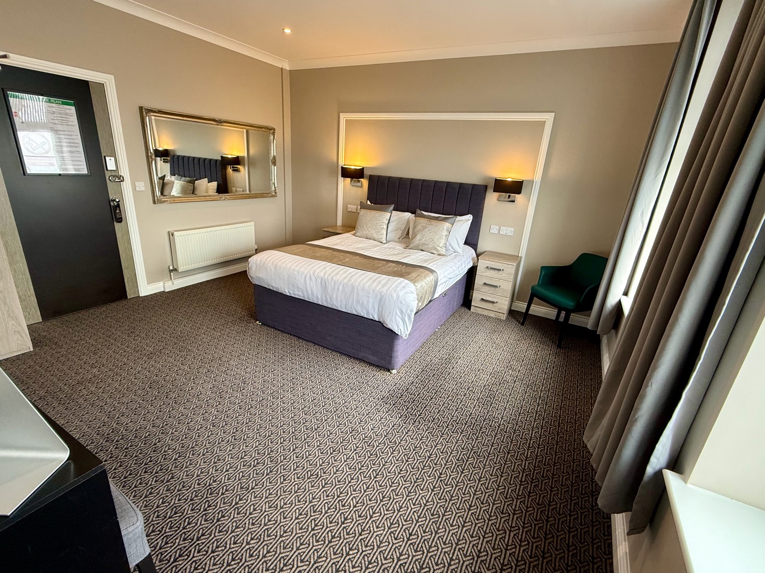room1a