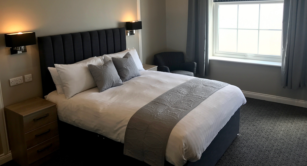 room1b